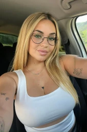 Проститутка Лерка